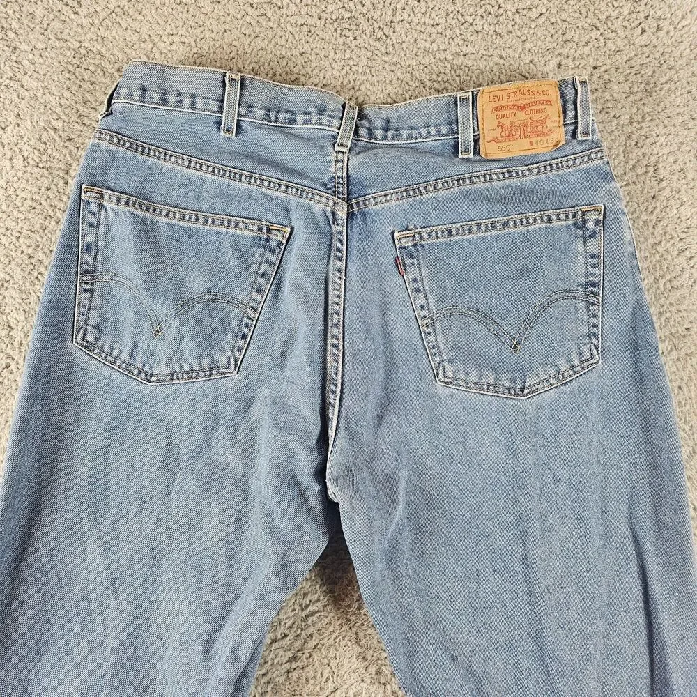 Vintage Levis 550 Jeans Mens 37x32* Blue Denim Relaxed Tapered Y2K Casual Skater